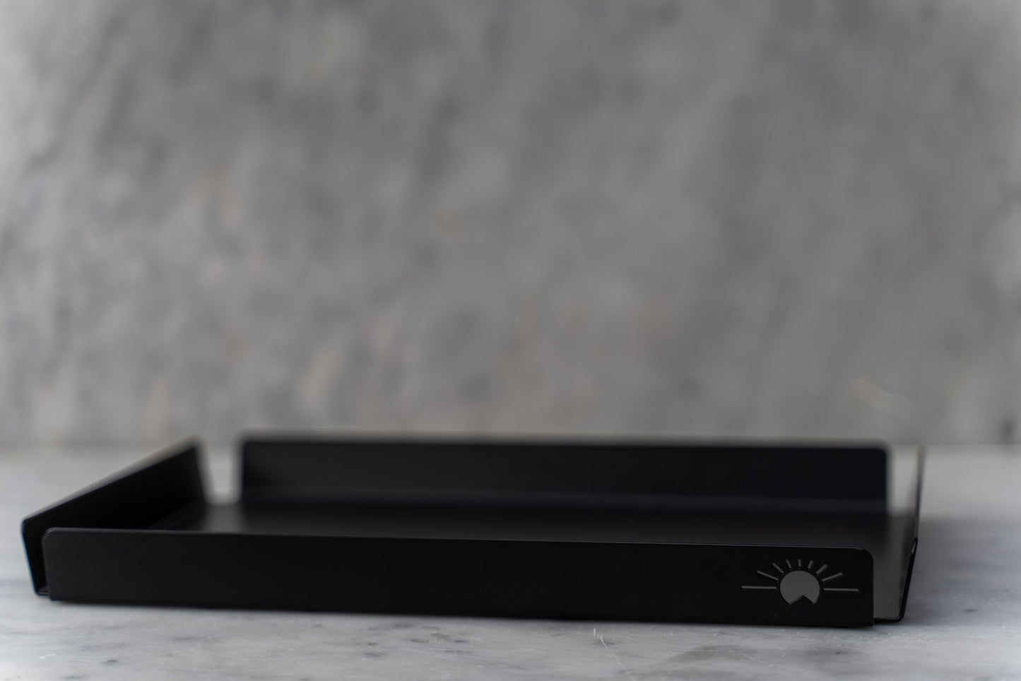 BRICKA LIBERTAS (SVART)