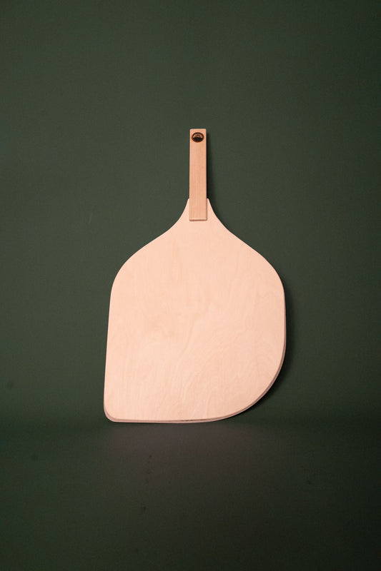 Handgjord bakspade för pizza-och-bröd